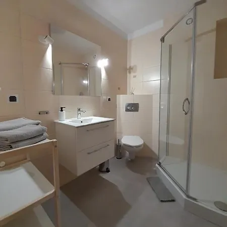 Appartamento Okopowa 10 *